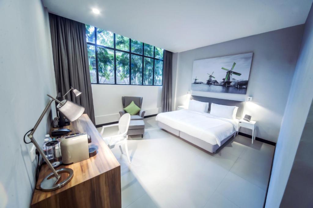 Hollandse Club Hotel Singapore Room photo